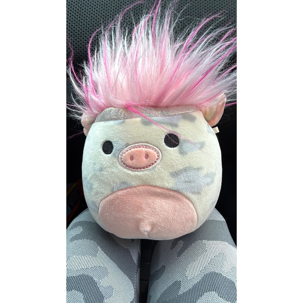 Squishmallow plushie‎